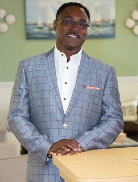 Dr Keenan Davis